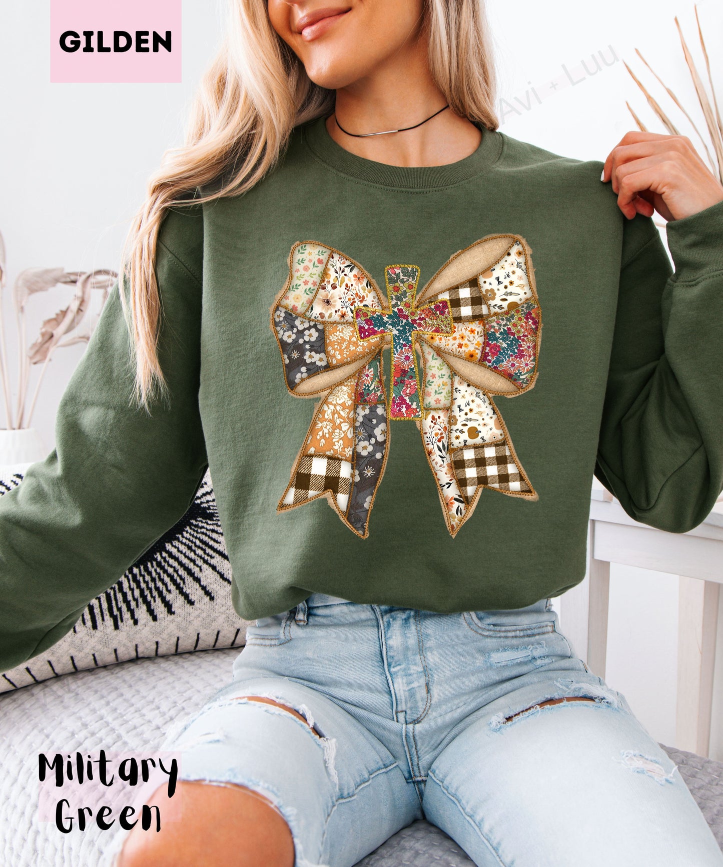 Fabric Bow | Gilden Unisex Sweatshirt
