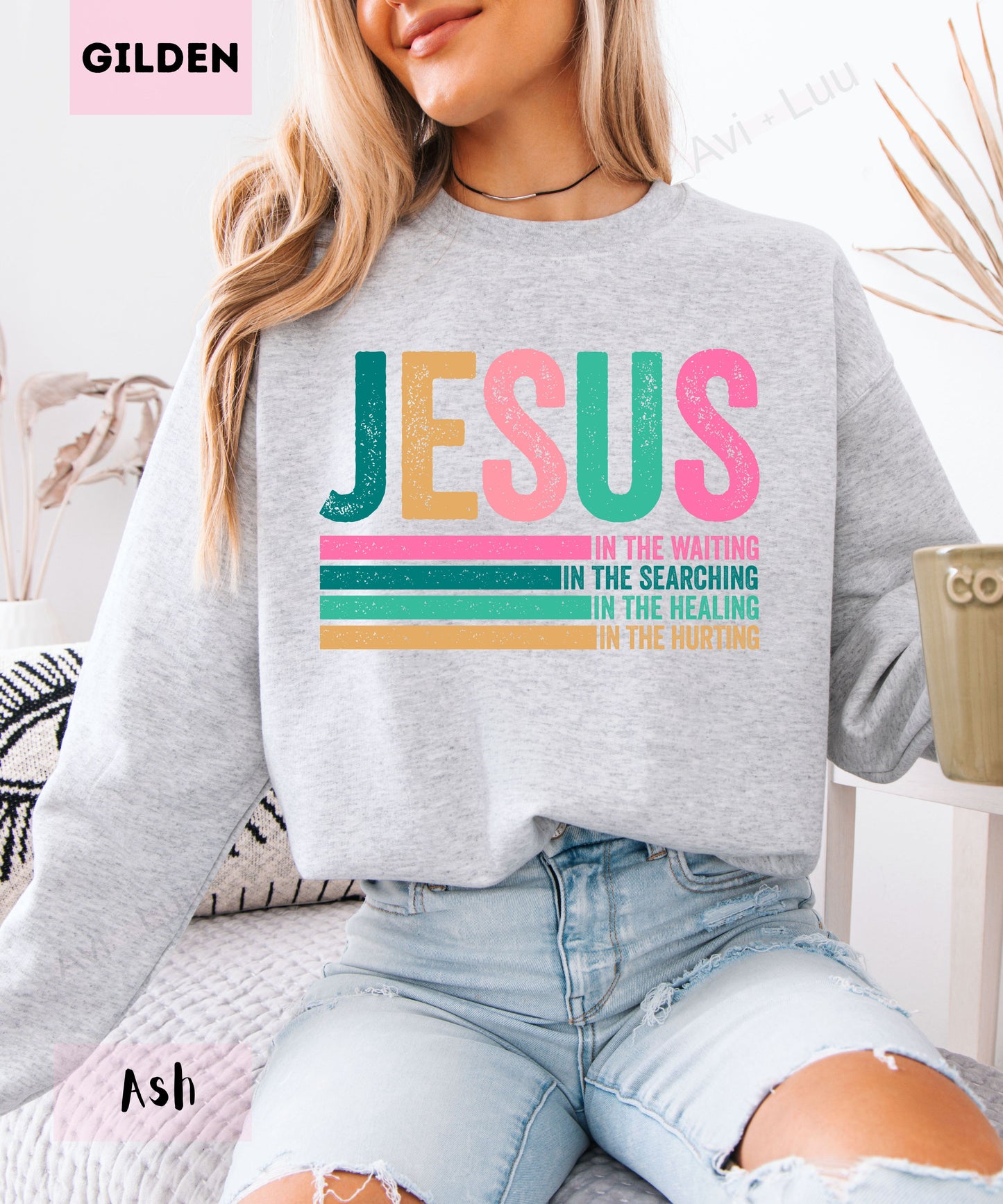Jesus Colorful Lines | Gilden Unisex Sweatshirt