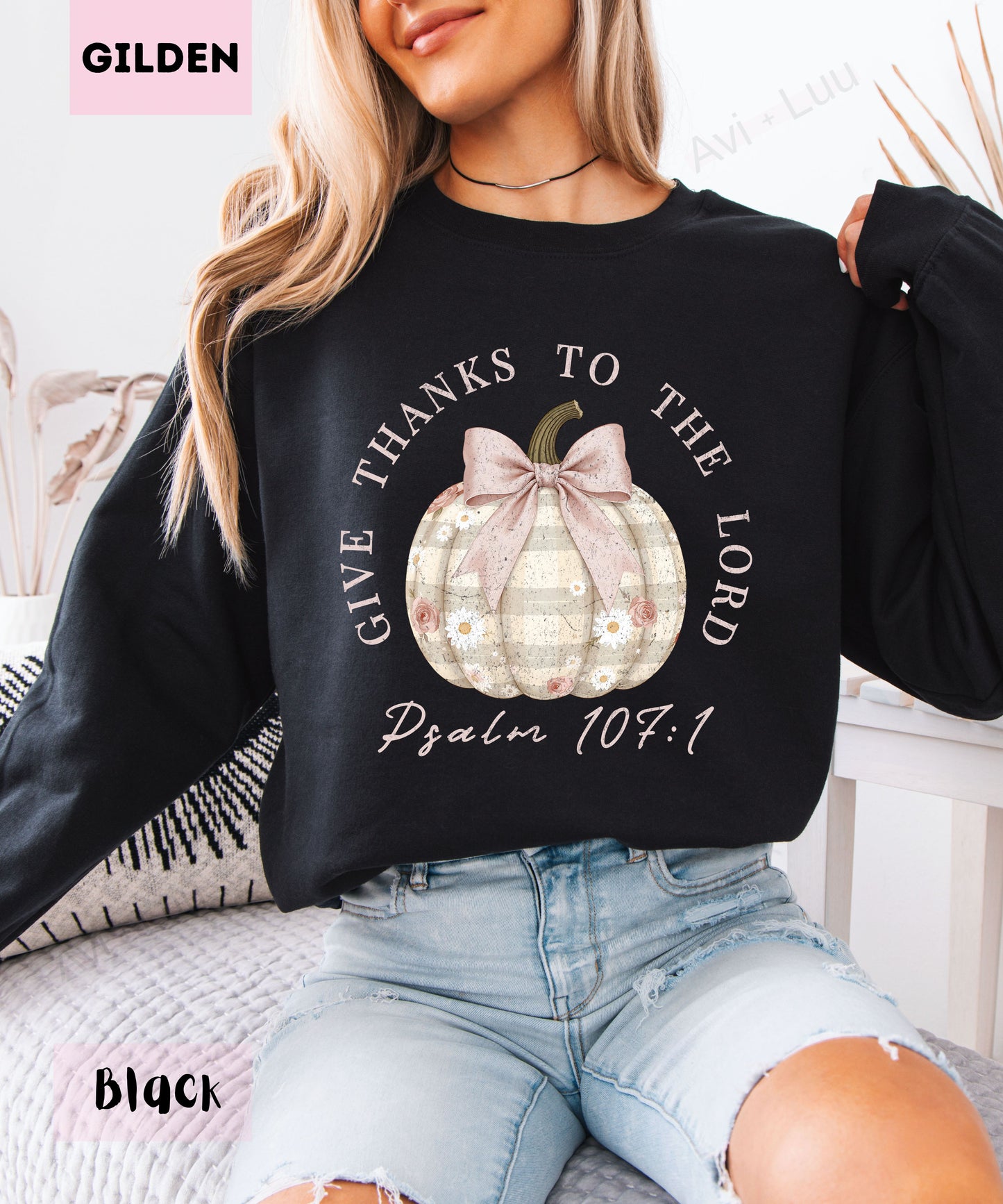Plaid Pumpkin | Gilden Unisex Sweatshirt