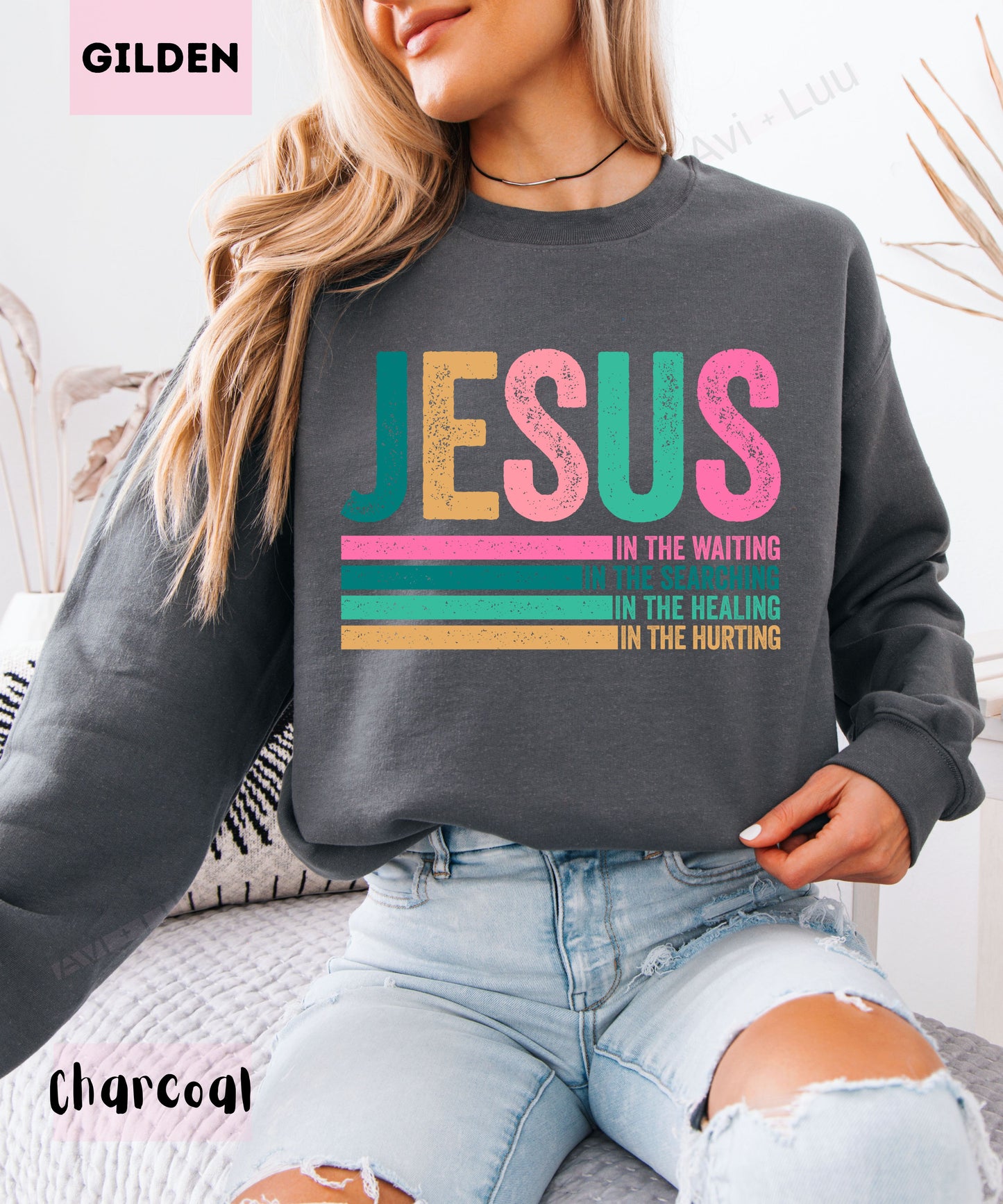 Jesus Colorful Lines | Gilden Unisex Sweatshirt