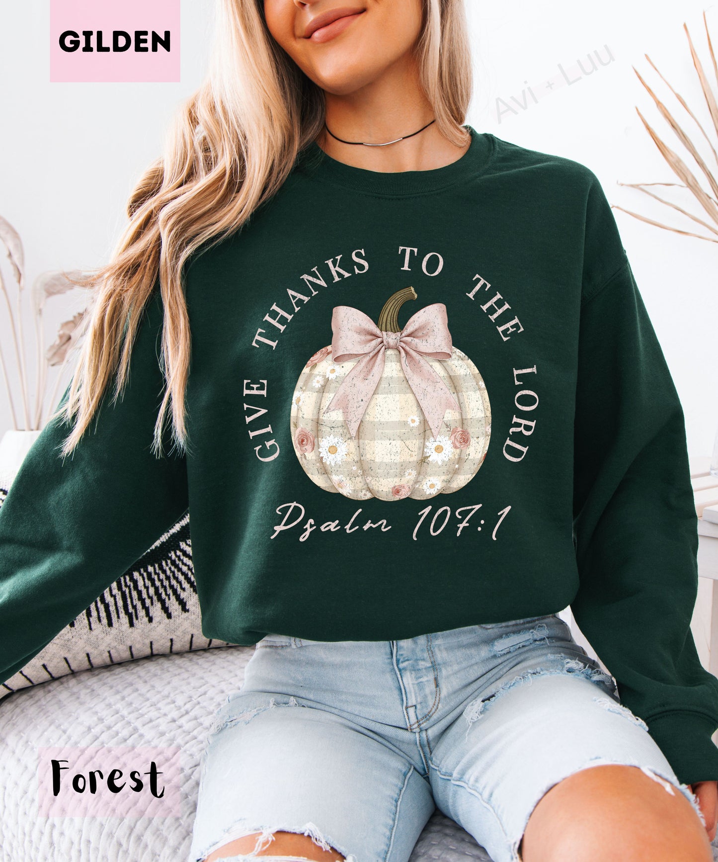 Plaid Pumpkin | Gilden Unisex Sweatshirt