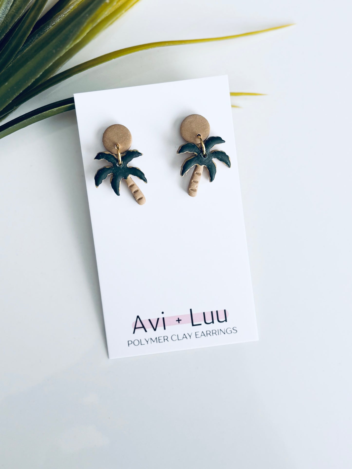 Palm Tree Dangle