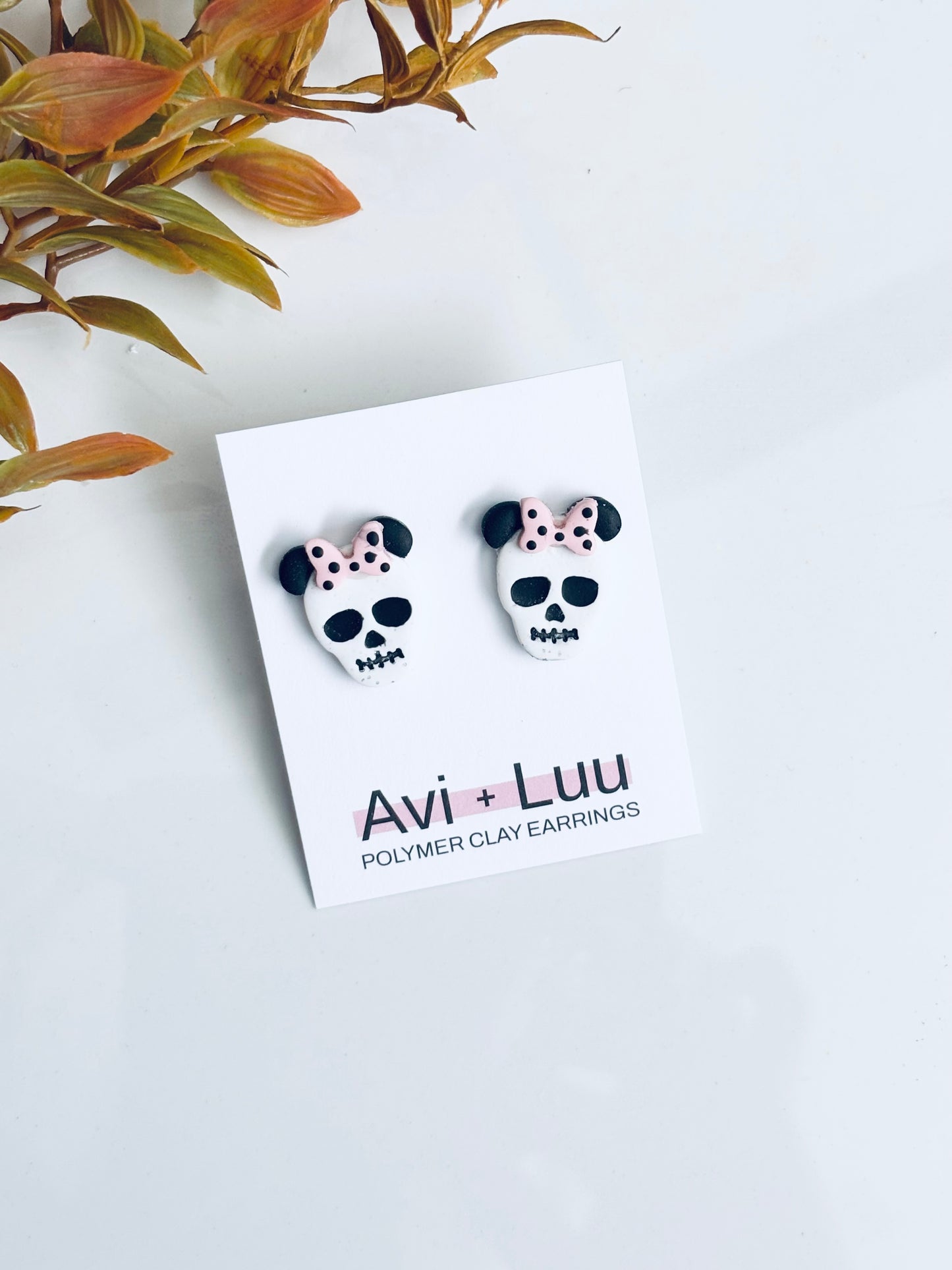 Minnie Skulls Studs