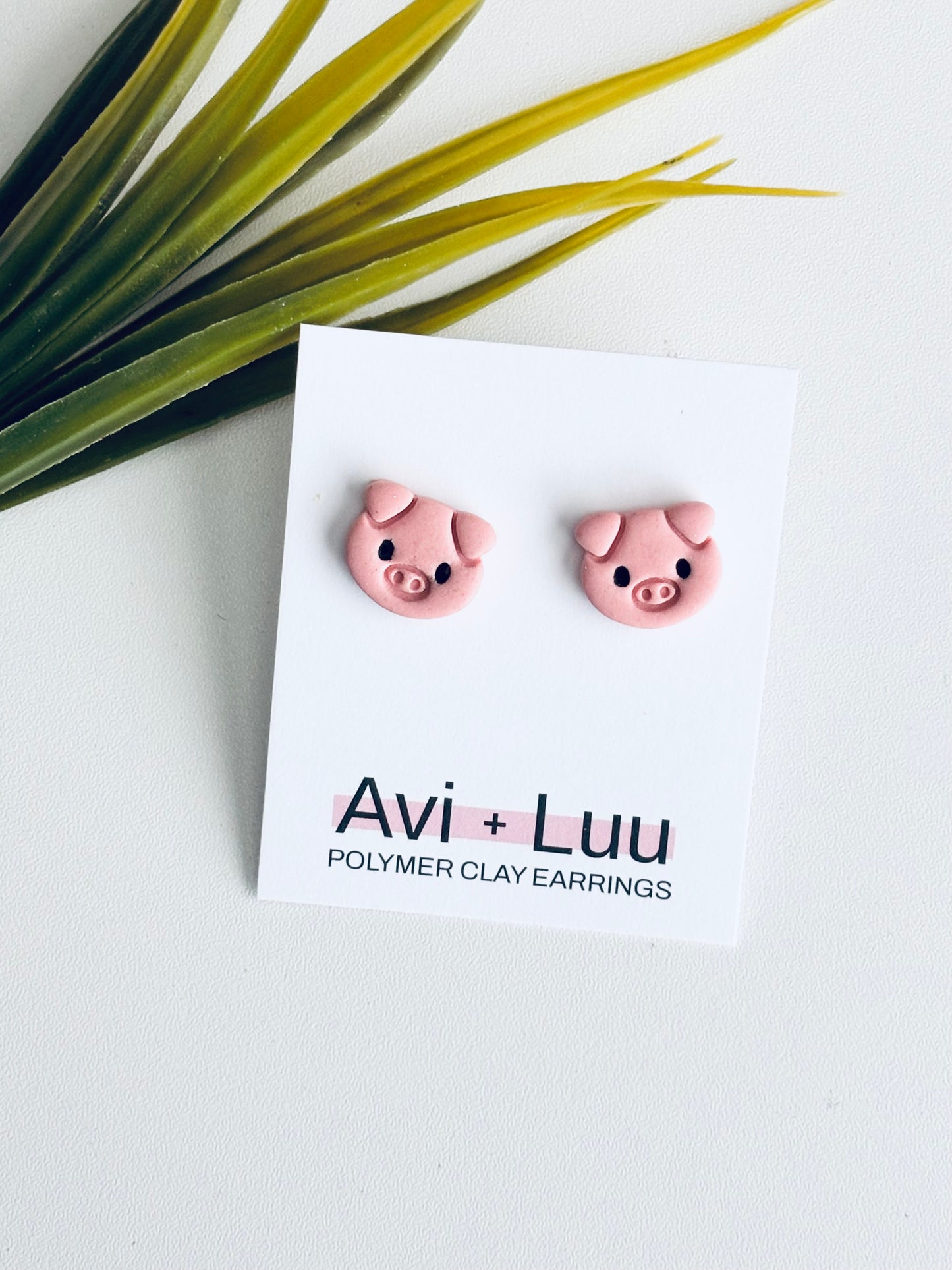 Pig Studs
