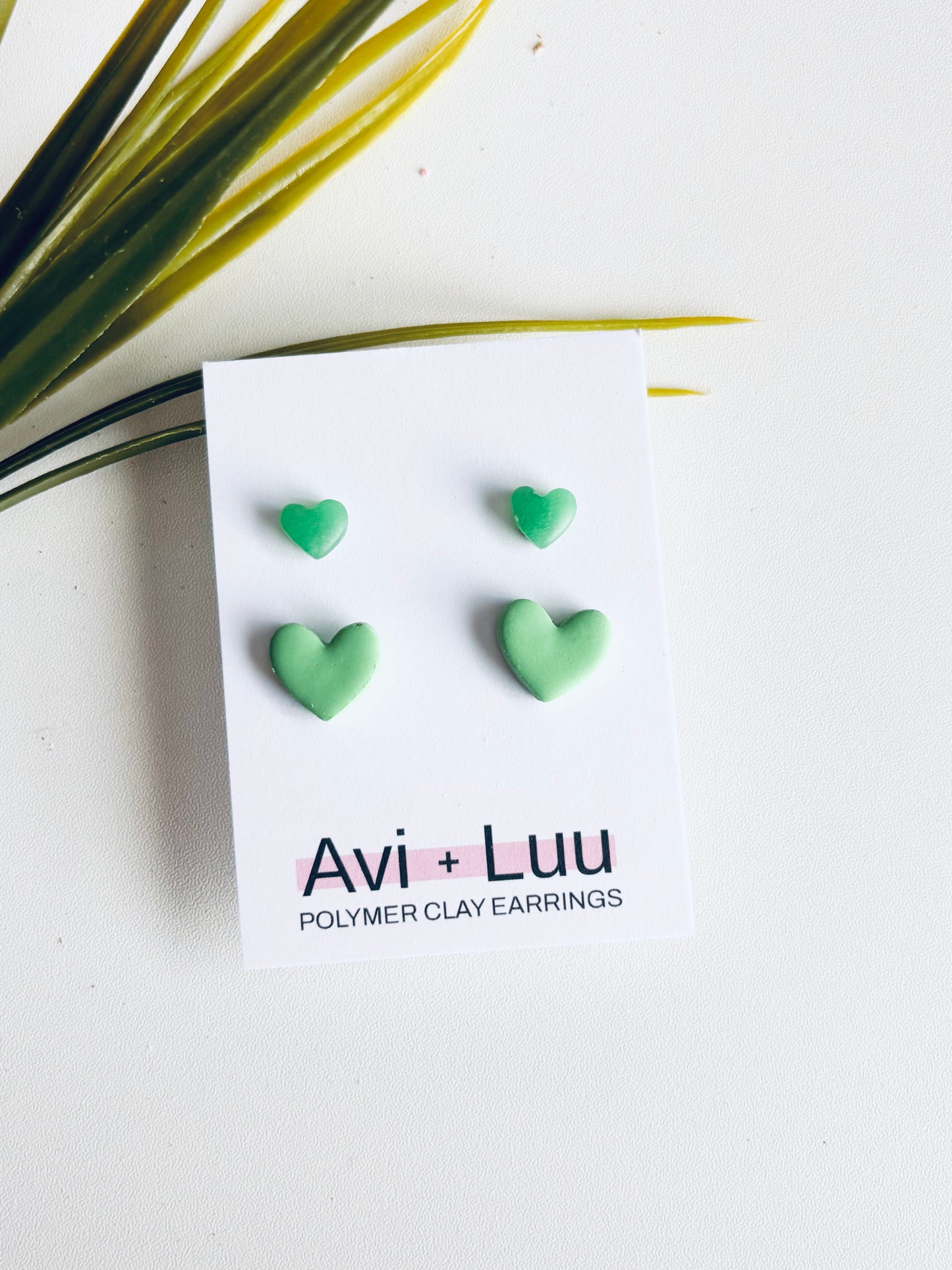 Green Heart Stud Pack