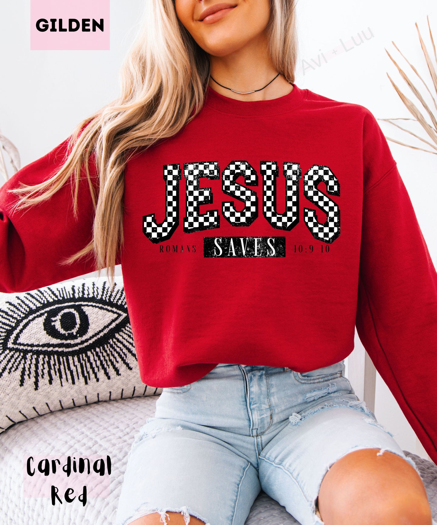 Checkered Jesus | Gilden Unisex Sweatshirt