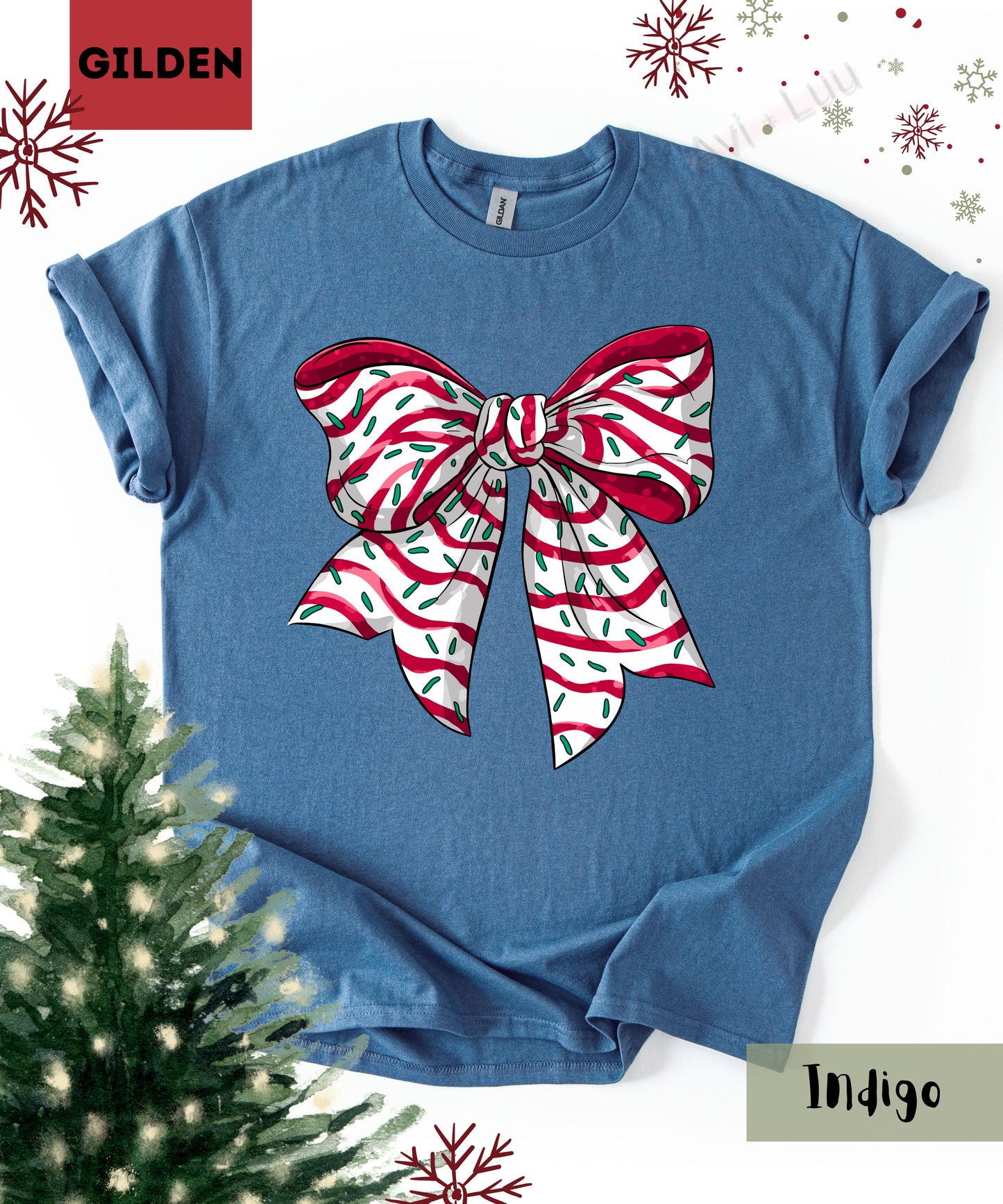 Cake Bow | Gilden Unisex T-Shirt