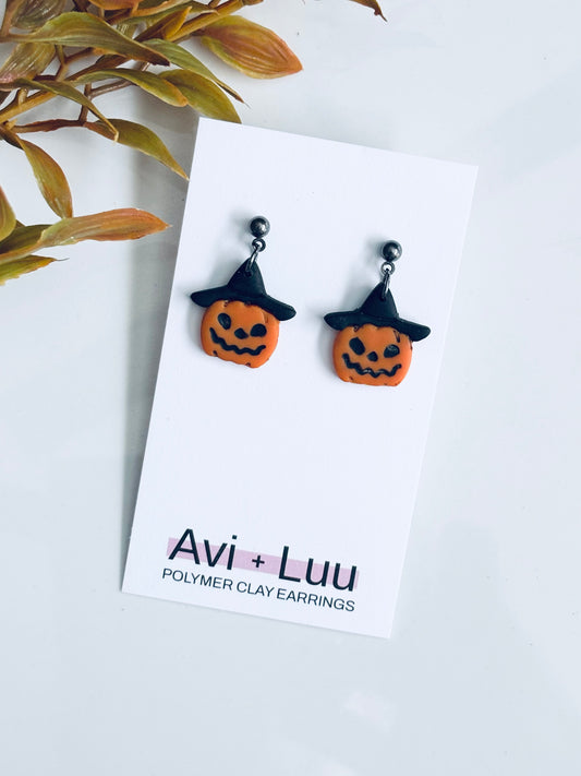 Witch Pumpkin Dangle