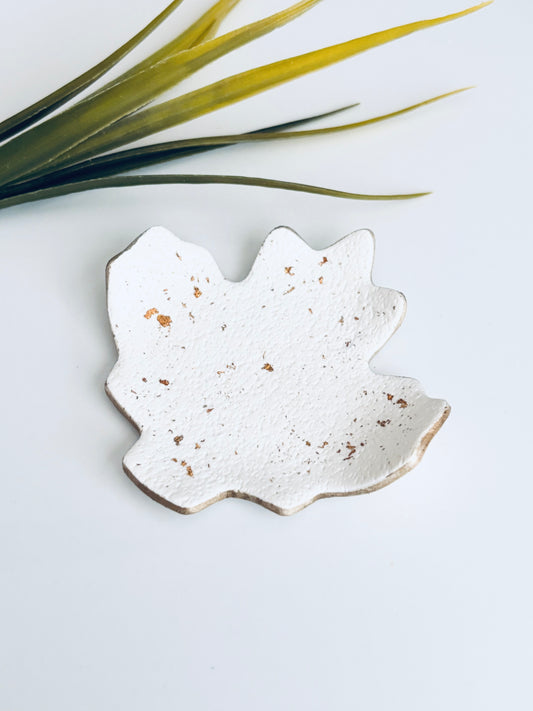 Leaf Trinket