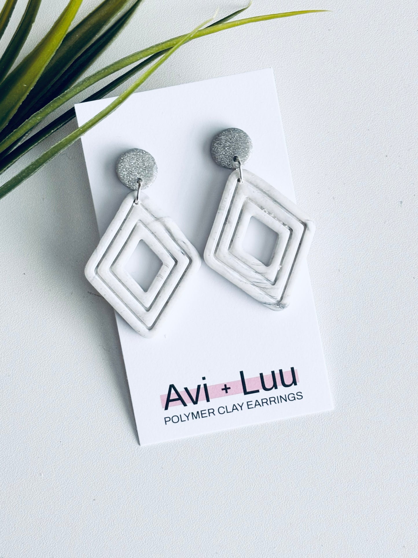 Silver + Grey Diamonds